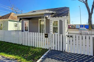 4809 Eli Street, Houston, TX 77007