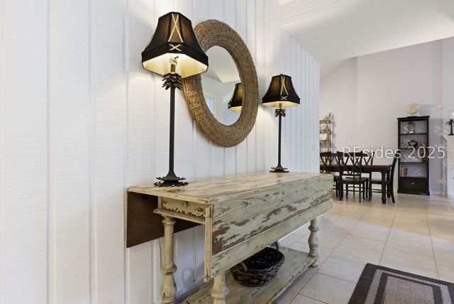 2 Sandpiper St, Hilton Head Island, SC 29928