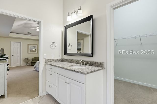 2 Sandpiper St, Hilton Head Island, SC 29928