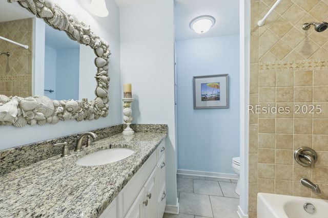 2 Sandpiper St, Hilton Head Island, SC 29928