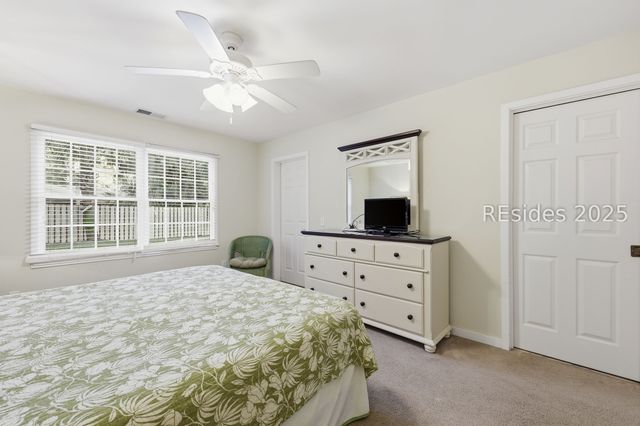 2 Sandpiper St, Hilton Head Island, SC 29928