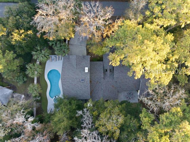 2 Sandpiper St, Hilton Head Island, SC 29928