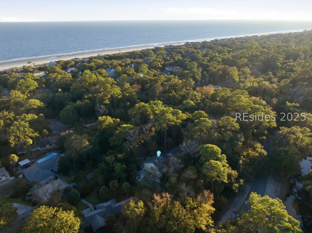 2 Sandpiper St, Hilton Head Island, SC 29928