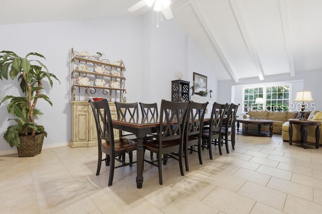 2 Sandpiper St, Hilton Head Island, SC 29928