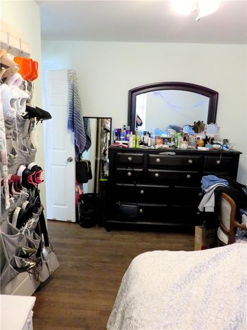 1413 Sandy Point Road, Bryan, TX 77803