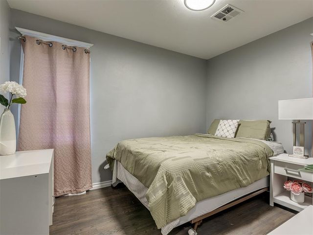 929 SW 52nd Street, Oklahoma City, OK 73109