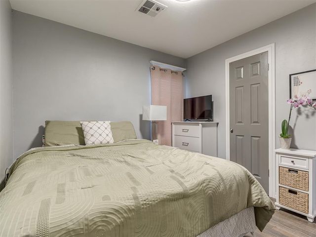 929 SW 52nd Street, Oklahoma City, OK 73109