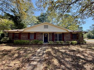 6502 Bradford Drive, Columbus, GA 31909