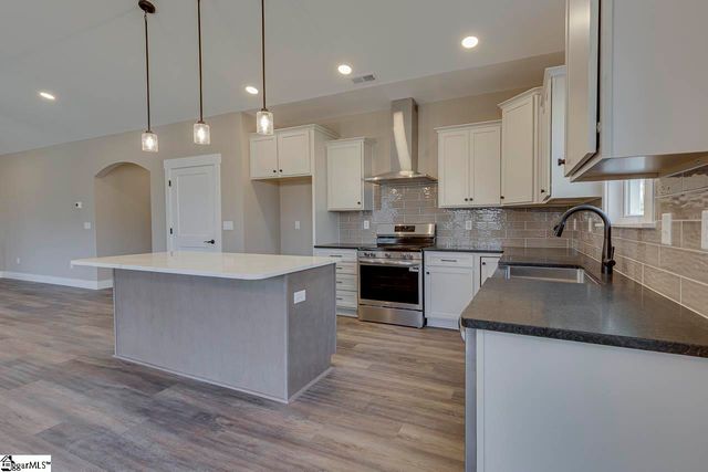 337 Jackson Grove Road, Travelers Rest, SC 29690