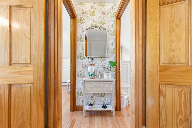 39 Orchard Street, East Providence, RI 02914