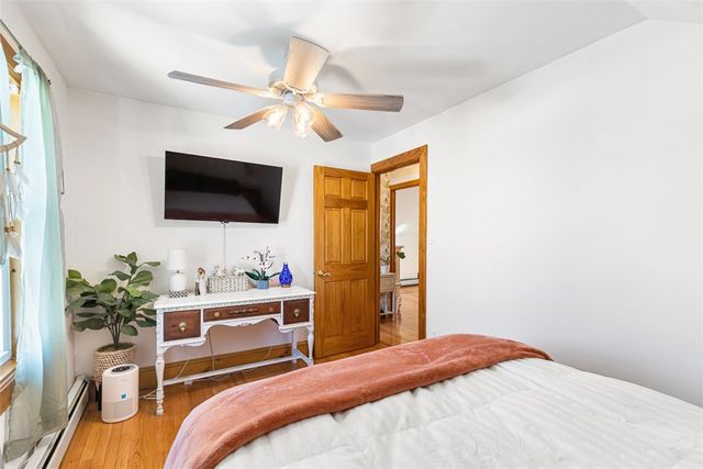 39 Orchard Street, East Providence, RI 02914