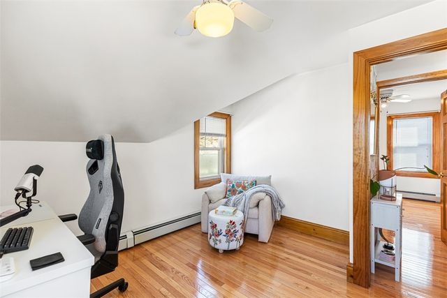 39 Orchard Street, East Providence, RI 02914