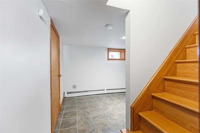 39 Orchard Street, East Providence, RI 02914