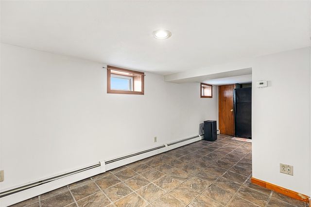 39 Orchard Street, East Providence, RI 02914