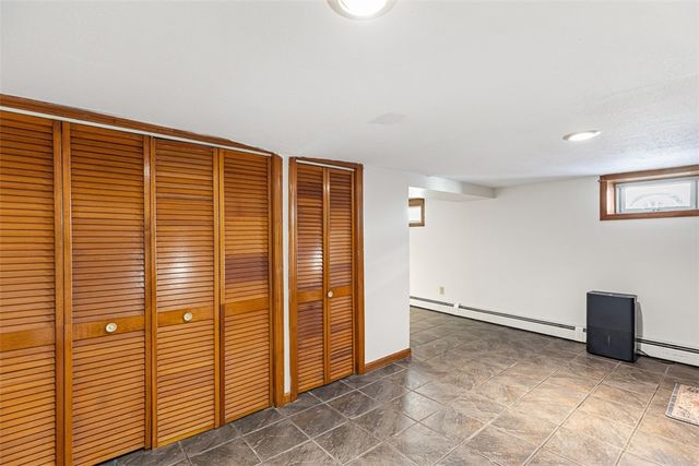 39 Orchard Street, East Providence, RI 02914