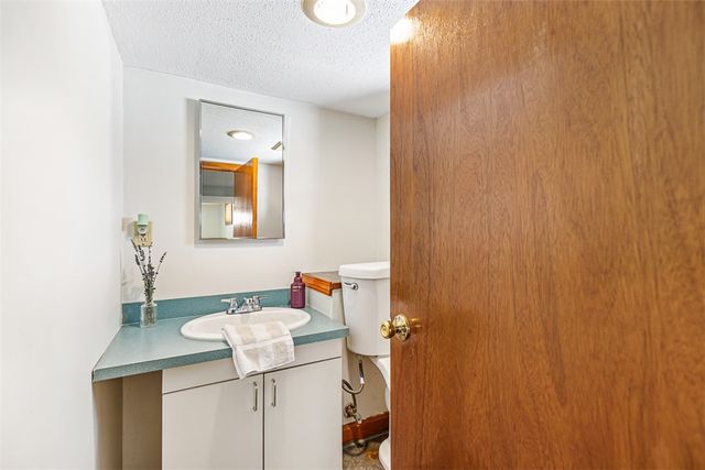 39 Orchard Street, East Providence, RI 02914