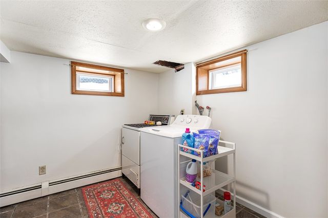 39 Orchard Street, East Providence, RI 02914