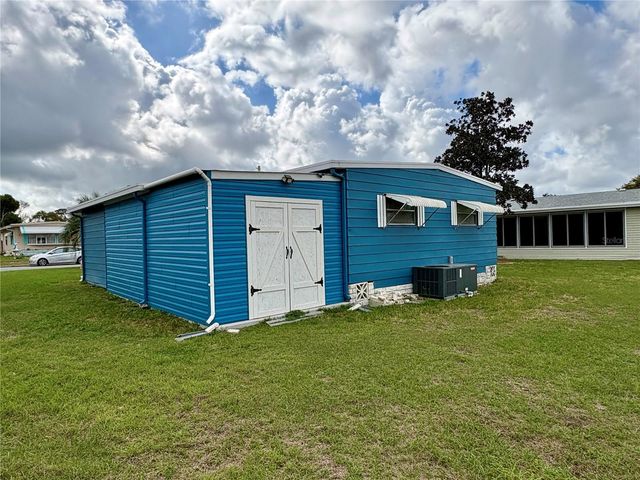 7481 FIRST CIRCLE DRIVE, Brooksville, FL 34613