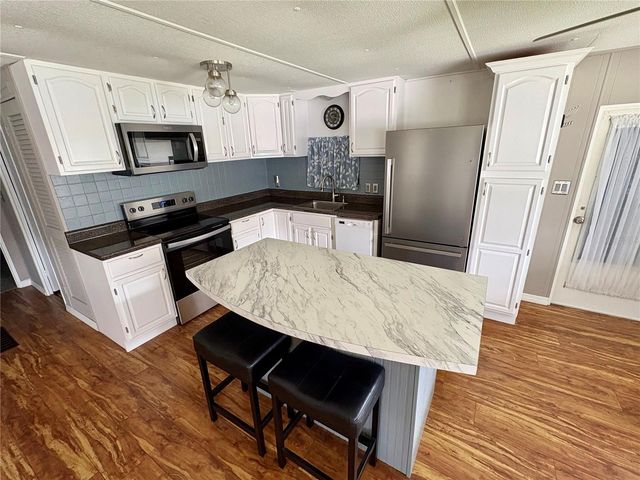 7481 FIRST CIRCLE DRIVE, Brooksville, FL 34613