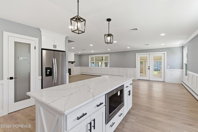 70 Innsbruck Drive, Toms River, NJ 08757