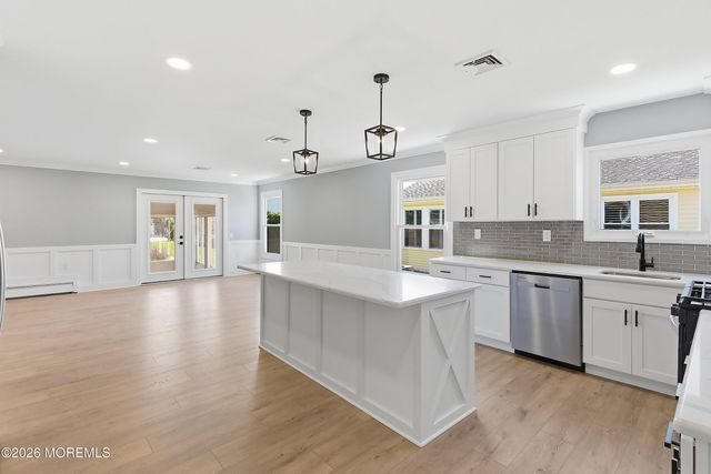 70 Innsbruck Drive, Toms River, NJ 08757