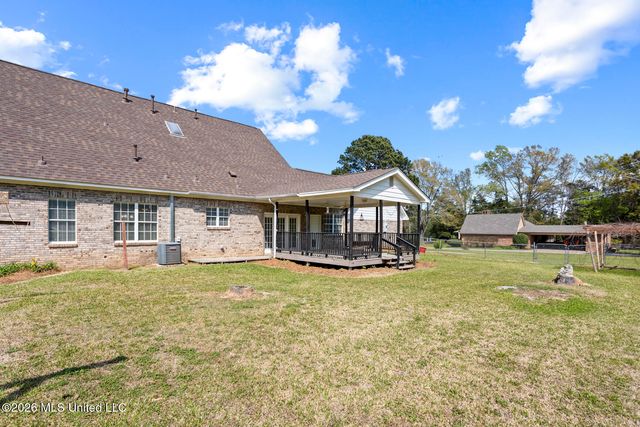 113 Golden Lane, Madison, MS 39110