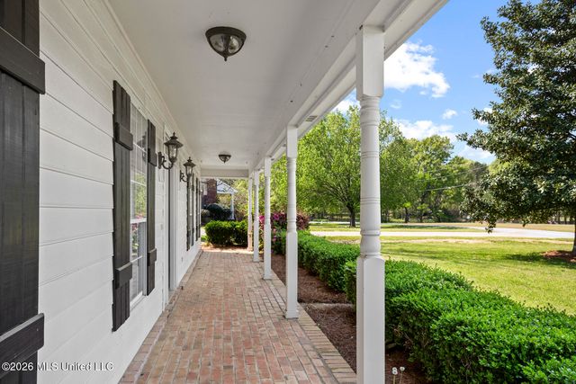 113 Golden Lane, Madison, MS 39110