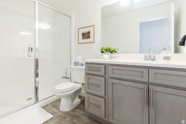 573 N RICHLAND VALLEY ST, Garden City, UT 84028