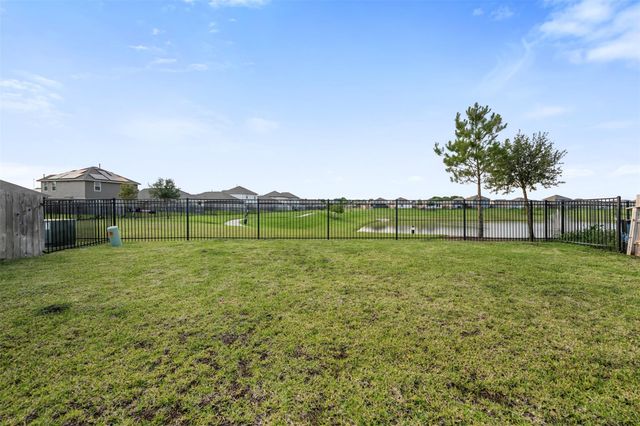 14519 Broadbury Pond Road, Rosharon, TX 77583