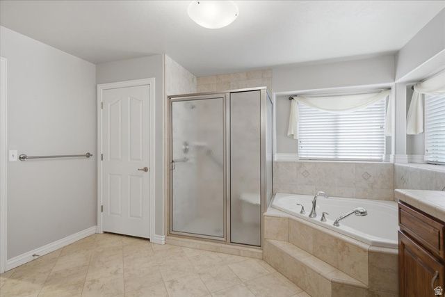42 E HILLSBOROUGH, Pleasant View, UT 84414