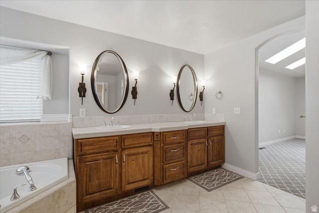 42 E HILLSBOROUGH, Pleasant View, UT 84414