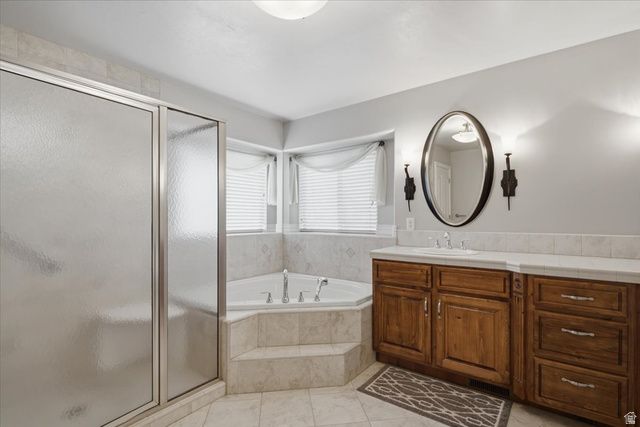 42 E HILLSBOROUGH, Pleasant View, UT 84414