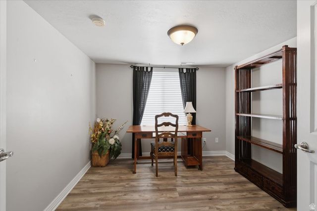 42 E HILLSBOROUGH, Pleasant View, UT 84414