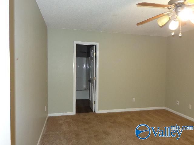 2003 Glenwood Drive SW, Hartselle, AL 35640