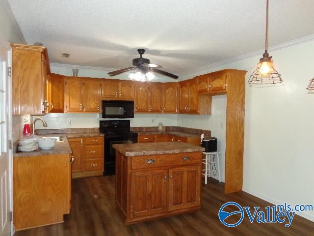 2003 Glenwood Drive SW, Hartselle, AL 35640