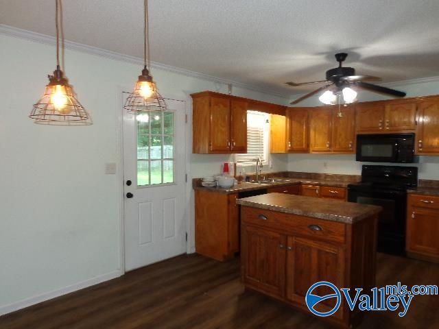 2003 Glenwood Drive SW, Hartselle, AL 35640