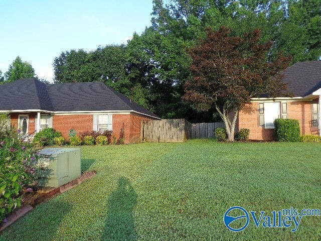 2003 Glenwood Drive SW, Hartselle, AL 35640