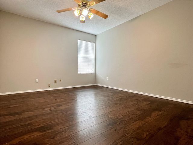 2625 LAKE MEADOW Drive, Mckinney, TX 75071