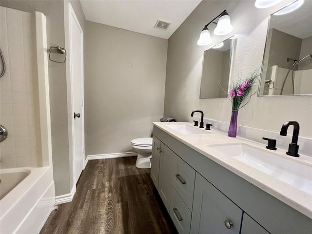 2625 LAKE MEADOW Drive, Mckinney, TX 75071