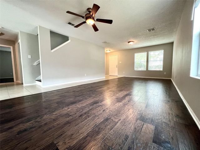 2625 LAKE MEADOW Drive, Mckinney, TX 75071