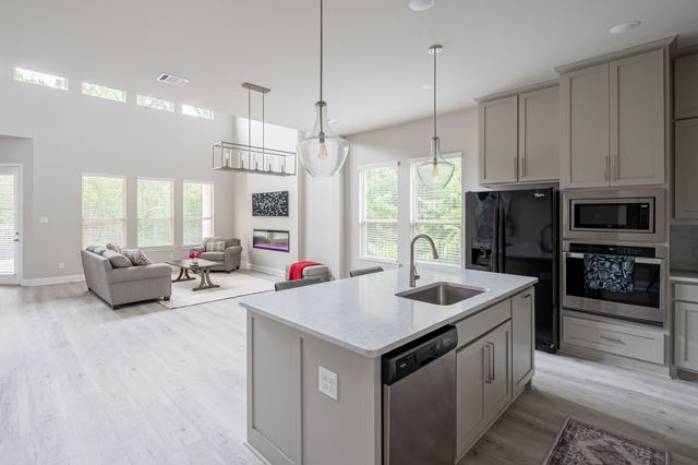 1412 Bearpath Way, Gunter, TX 75058