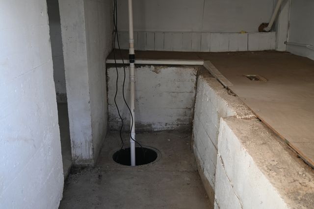 671 E Bluff Street, Marseilles, IL 61341