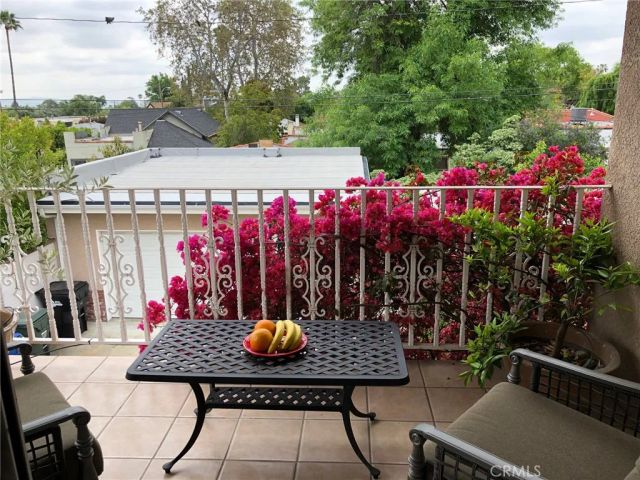 1958 Beverly Drive, Pasadena, CA 91104