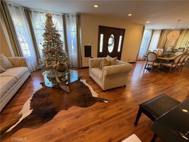 1958 Beverly Drive, Pasadena, CA 91104