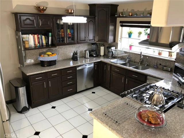 1958 Beverly Drive, Pasadena, CA 91104