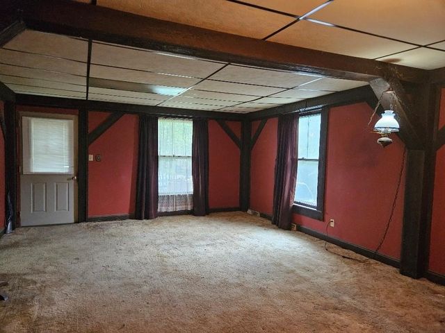 303 S Central Avenue, Allerton, IA 50008
