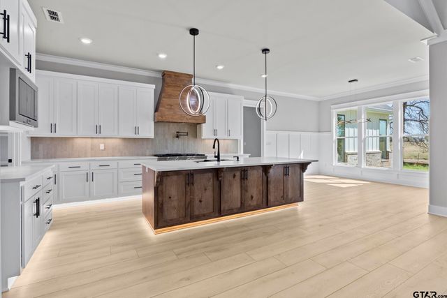 13832 Luka Lane, Tyler, TX 75704