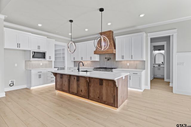 13832 Luka Lane, Tyler, TX 75704