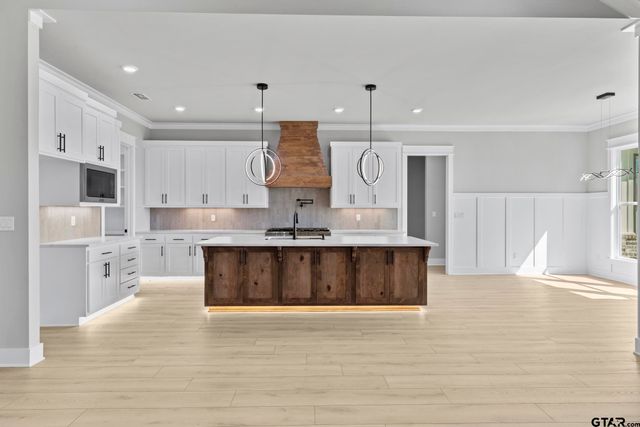 13832 Luka Lane, Tyler, TX 75704