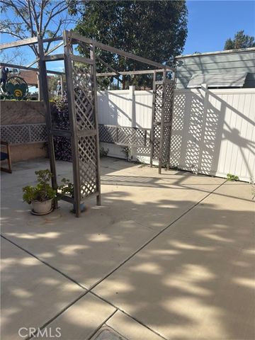 10550 Western, Stanton, CA 90680